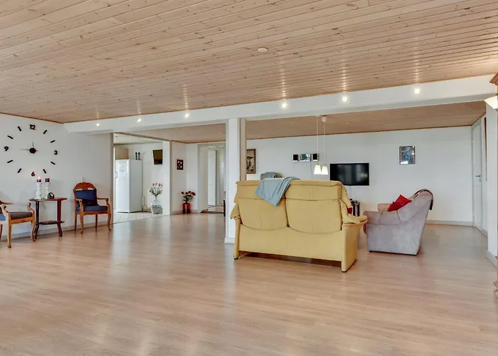 Joran - 120m From The Sea By Interhome 別荘