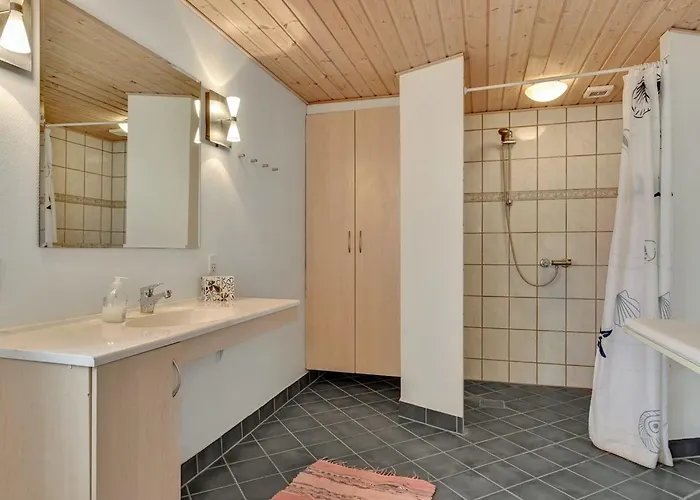 Joran - 120m From The Sea By Interhome Tranekær